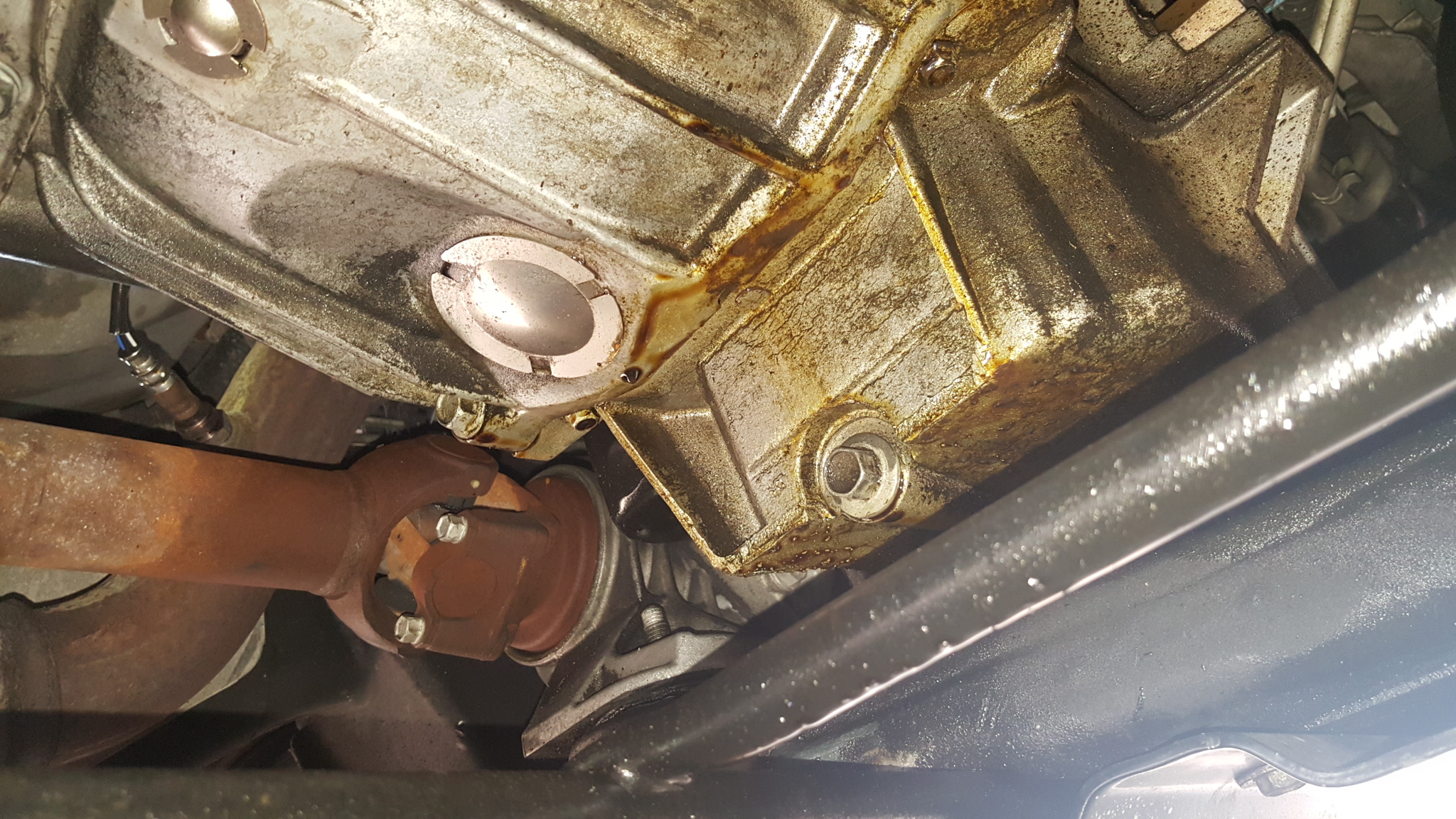 5.3 oil pressure sensor leak