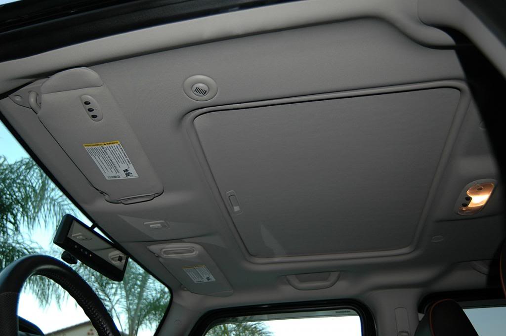 Name:  H3sunroof2_zpsce5ca9e4.jpg
Views: 729
Size:  56.4 KB