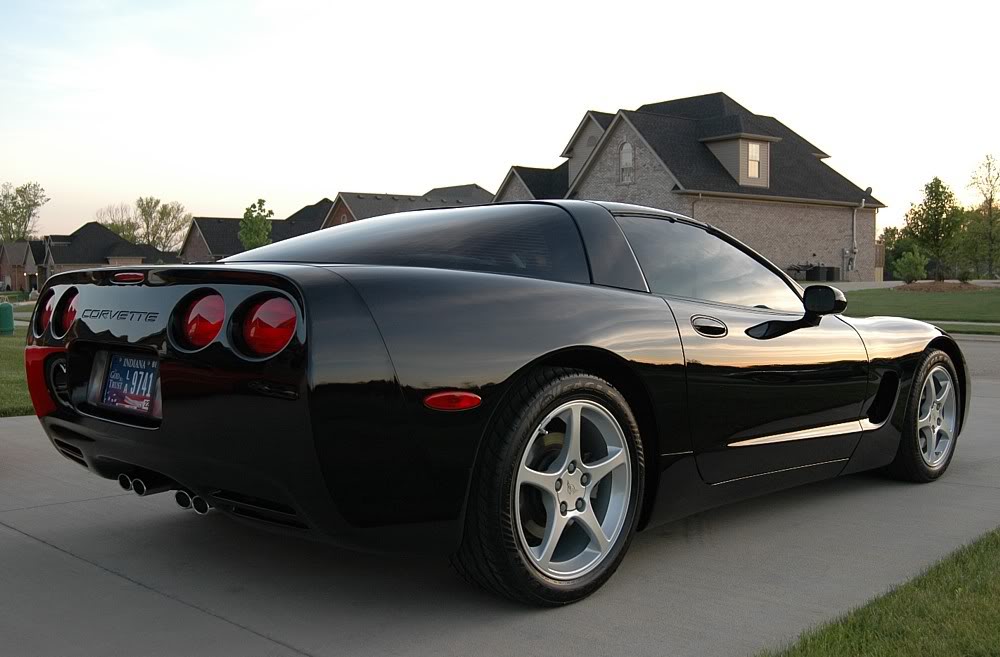 Name:  BlackVette1.jpg
Views: 63
Size:  111.4 KB