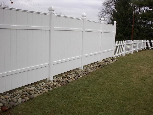 Name:  Fence-Rock032705007.jpg
Views: 58
Size:  61.8 KB